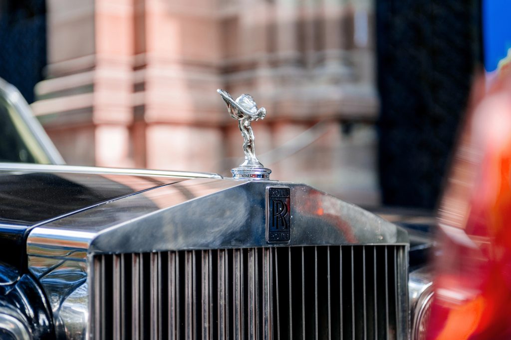 front of a rolls royce in need of Rolls Royce repair Davie FL