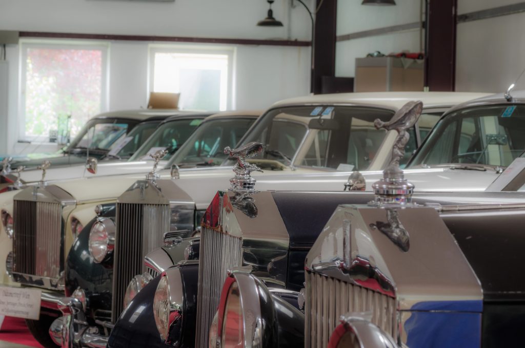 many rolls royce in need of Rolls Royce repair Davie FL